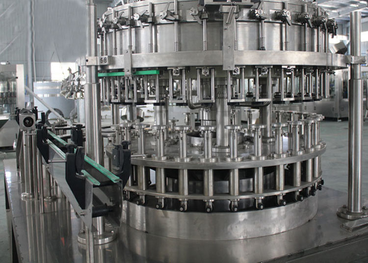 China-Factory-Automatic-Carbonated-Drinks-Glass-Bottle-Filling-Machine-Price3.jpg