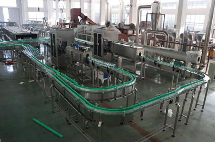 China-Beer-Glass-Bottle-Filling-3-In-1-Machine6.jpg